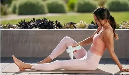 Hyperice Hypervolt Go 2 – Quiet Glide Portable Percussion Massage Gun | 3 Speeds, Travel-Ready, Lightweight Hyperice