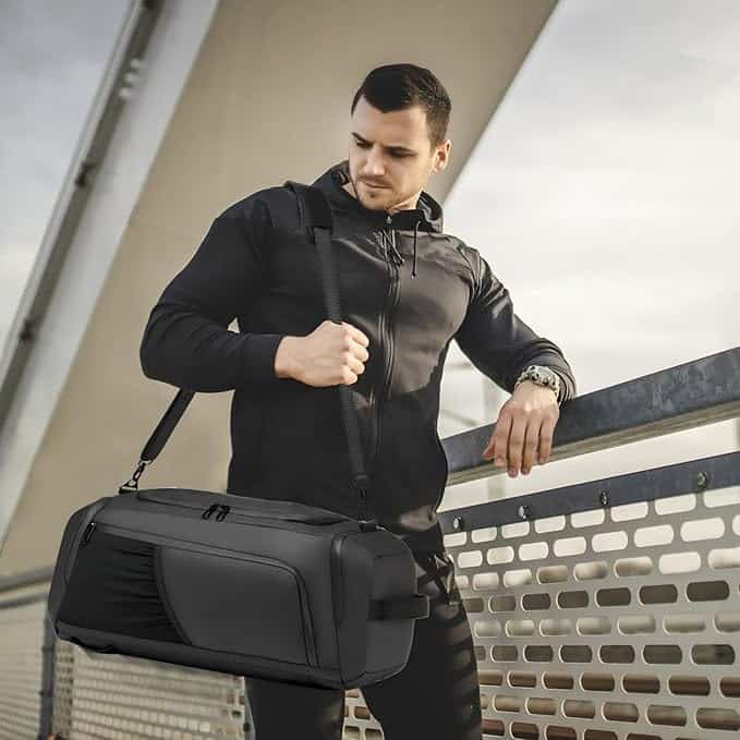 Waterproof 3-in-1 Gym Duffle Bag – Large 40L Sports, Travel & Overnight Bag with Shoe Compartment & Wet Pocket for Men & Women Moulyan